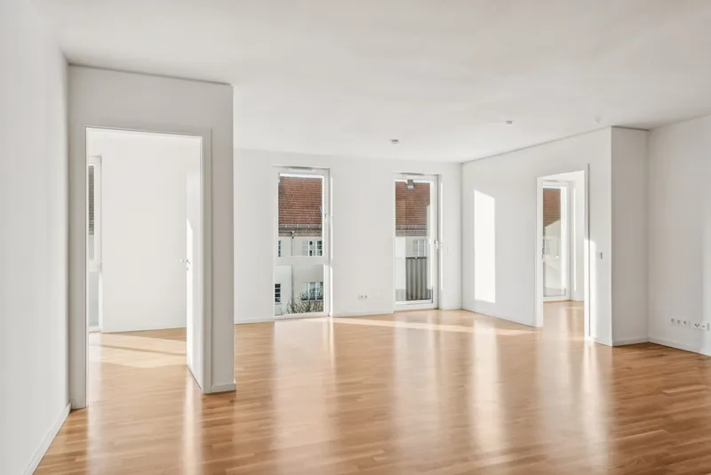 Neubau: helle 4-Zimmer-Wohnung mit zwei Terrassen! — photo 1
